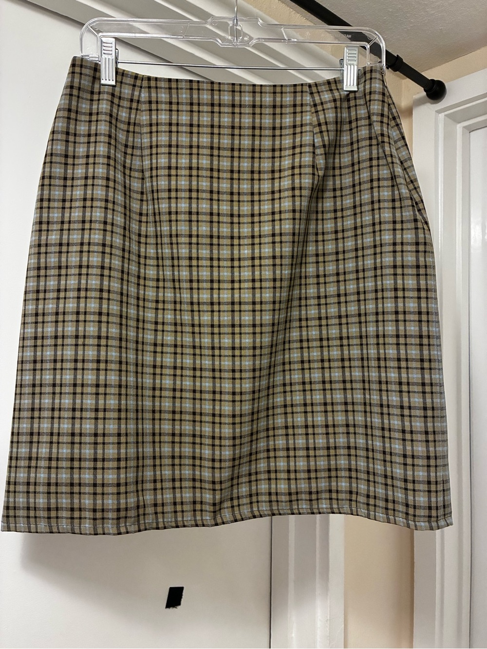 Lightweight Plaid Academic Mini Skirt